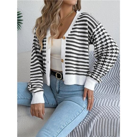 Striped Button-Up Cropped Cardigan - Picture 6 of 14